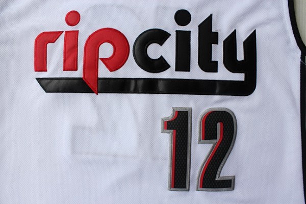 Camiseta retro Aldridge #12 Portland Trail Blazers Blanco - Haga un click en la imagen para cerrar